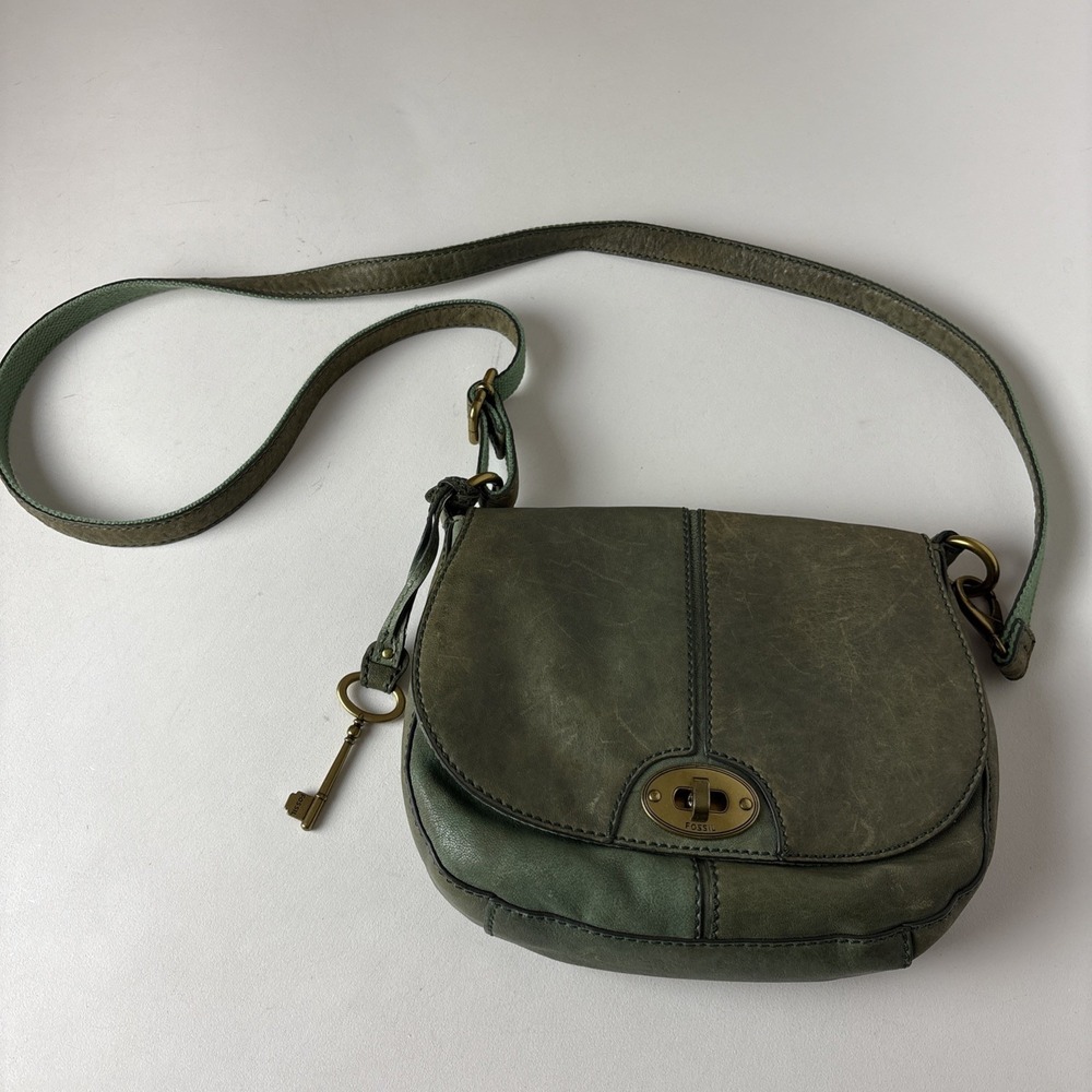 Vintage FOSSIL Y2K Crossbody Strap Leather Turn Lock Flap Bag Purse Handbag - Picture 2 of 16